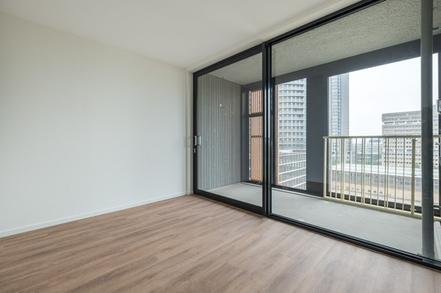 Foto 6: Amsterdam - Julianaplein - Foto 6