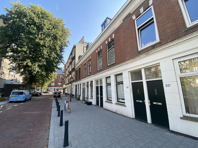 Foto 2: Rotterdam - Paulus Potterstraat - Foto 2