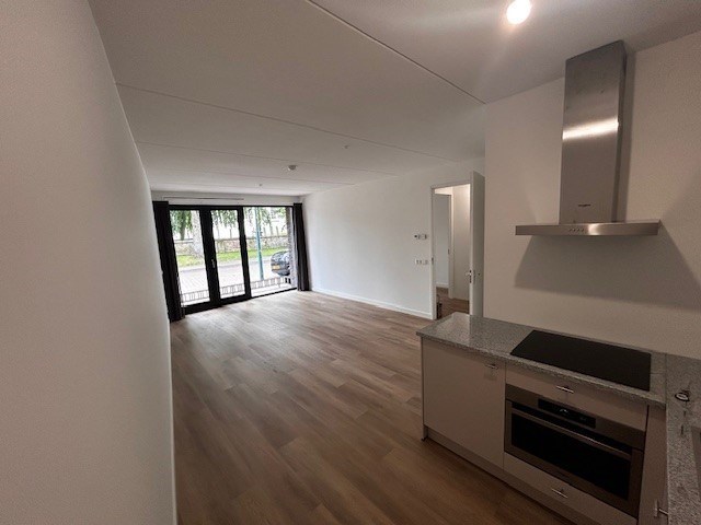 Foto 2: Heiloo - Raadhuisweg - Foto 2