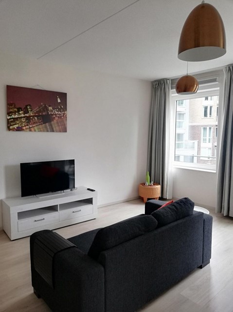 Foto 2: Diemen - Gerrit Rietveldsingel - Foto 2