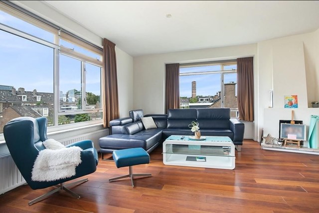 Foto 2: Den Haag - Paulinastraat - Foto 2