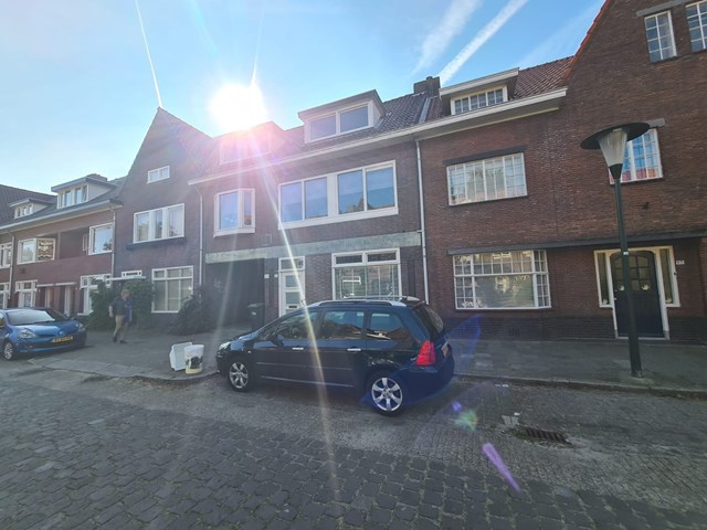 Foto 1: Eindhoven - Primulastraat - Foto 1