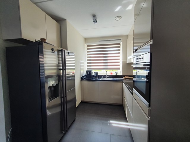 Foto 6: Rotterdam - Ossenisseweg - Foto 6