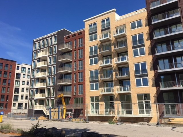 Foto 1: Diemen - Carel willinkgracht - Foto 1
