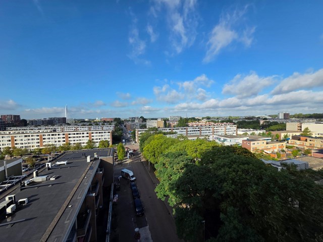 Foto 6: Utrecht - Bernadottelaan - Foto 6