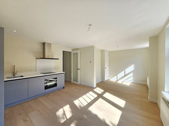 Foto 2: Amsterdam - Admiraal de Ruijterweg - Foto 2