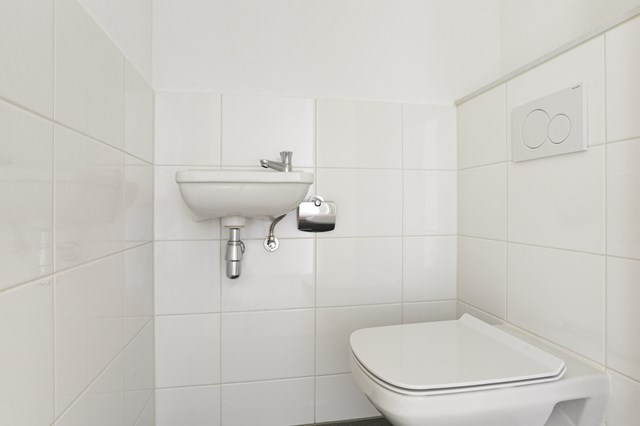 Foto 7: Diemen - Karel Appelhof - Foto 7