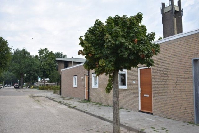 Foto 2: Eindhoven - Boccherinilaan - Foto 2