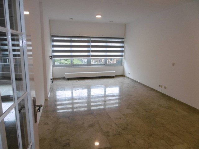 Foto 1: Amsterdam - Willem Heselaarsstraat - Foto 1