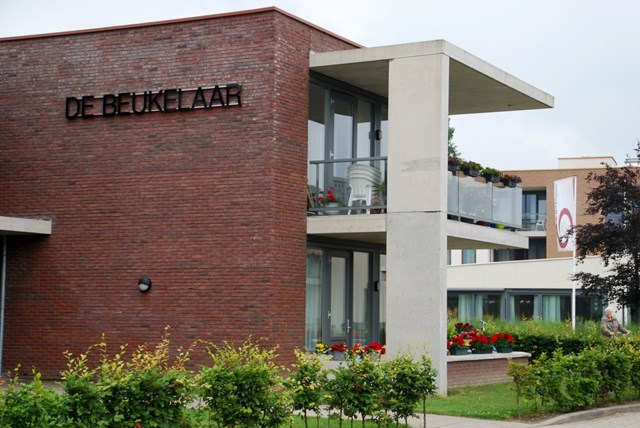 Foto 4: Hengelo (GE) - Beukenlaan - Foto 4