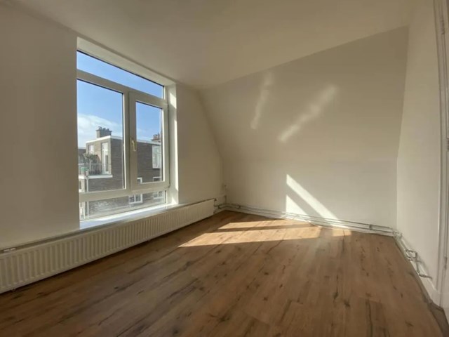 Foto 5: Den Haag - Amperestraat - Foto 5