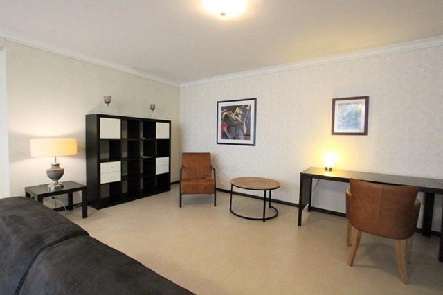 Foto 5: Amstelveen - Luttickduin - Foto 5