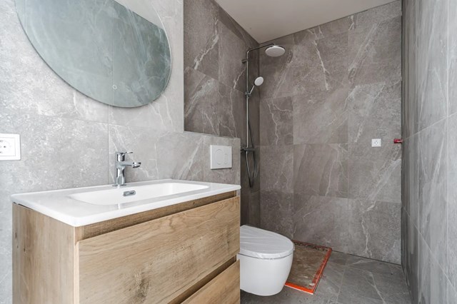 Foto 3: Nieuw-Vennep - Hoofdweg - Foto 3