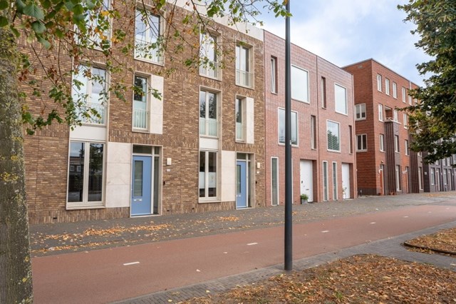 Foto 4: Breda - Stationslaan - Foto 4