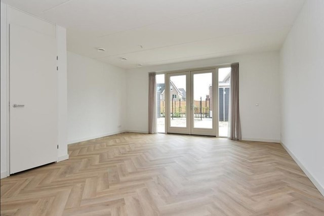 Foto 3: Den Haag - Doris Lessinglaan - Foto 3