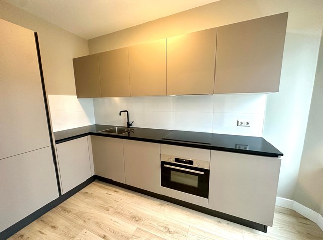 Foto 6: Amsterdam - Schollenbrugstraat - Foto 6