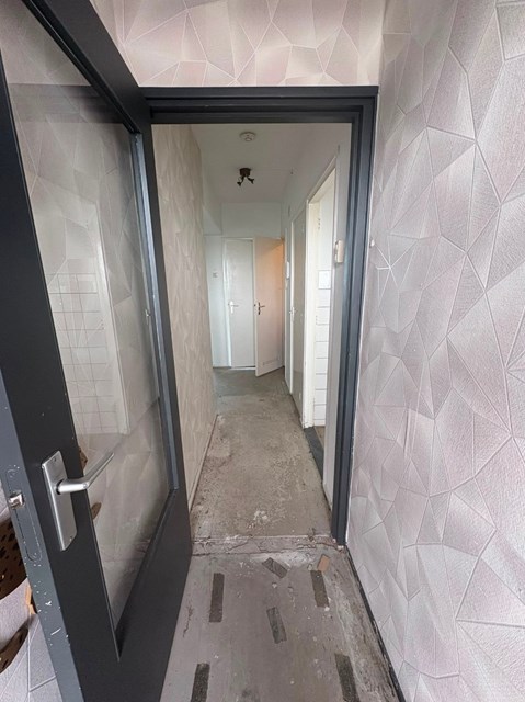 Foto 2: Spijkenisse - Winston Churchilllaan - Foto 2
