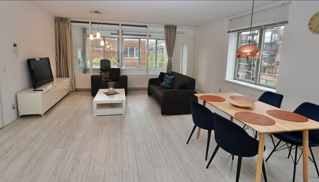 Foto 3: Rotterdam - Laan op Zuid - Foto 3