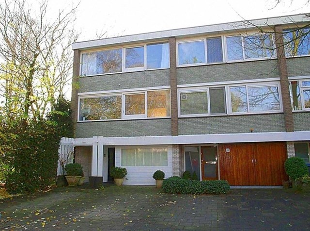 Foto 1: Amstelveen - Sinjeur Semeynsstraat - Foto 1