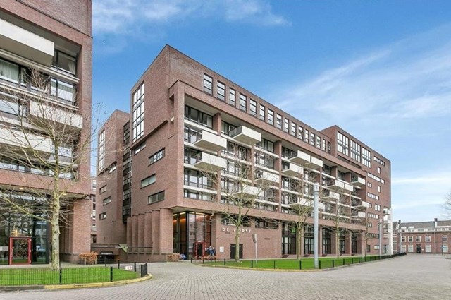 Foto 1: Eindhoven - Lichtstraat - Foto 1