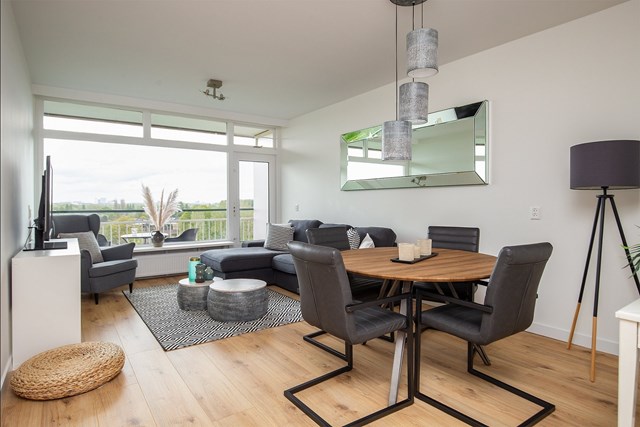 Foto 1: Amstelveen - Tiengemeten - Foto 1