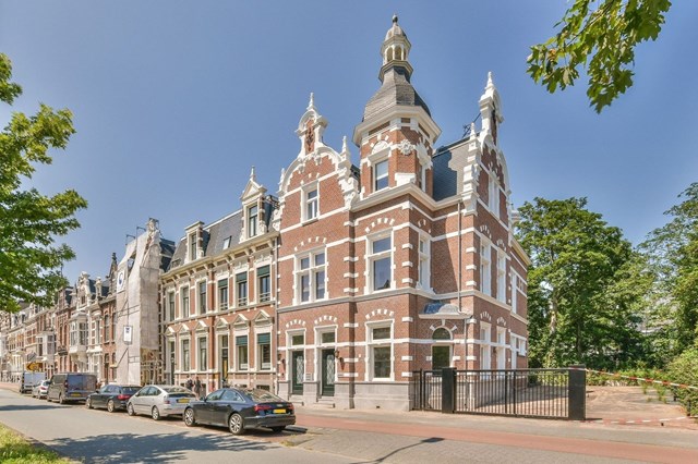Foto 2: Den Haag - Groot Hertoginnelaan - Foto 2