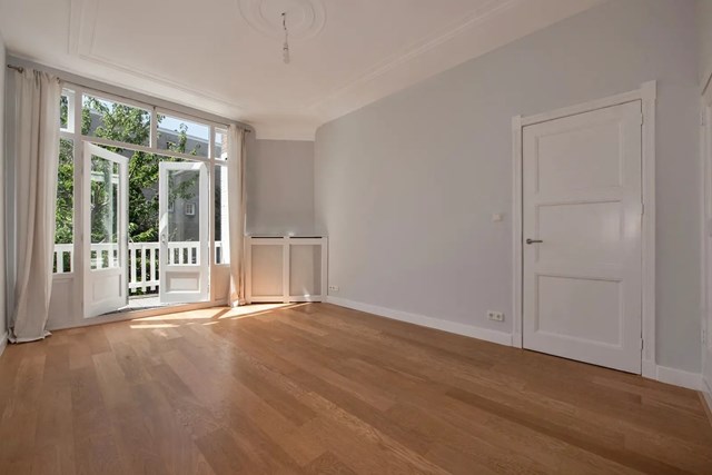 Foto 4: Den Haag - Valkenboskade - Foto 4