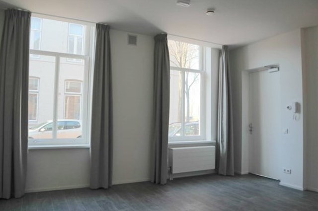 Foto 2: Den Bosch - Van Tuldenstraat - Foto 2