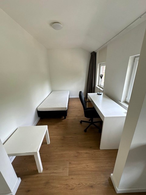 Foto 4: Eindhoven - Jacob Romanstraat - Foto 4