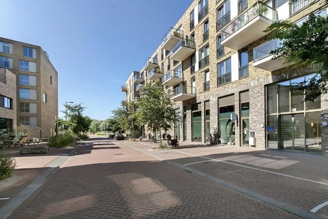 Foto 1: Amsterdam - Nida Senffstraat - Foto 1