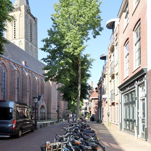 Foto 2: Utrecht - Waterstraat - Foto 2