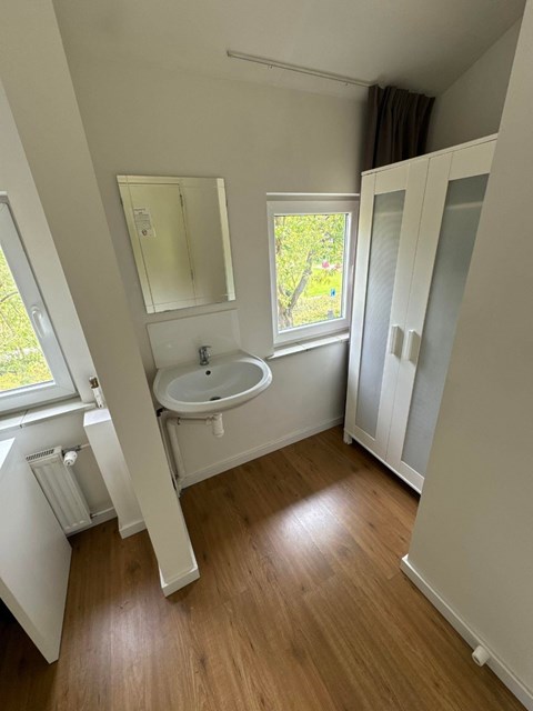 Foto 6: Eindhoven - Jacob Romanstraat - Foto 6