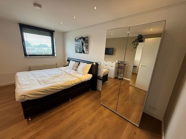 Foto 7: Amstelveen - Fluweelboomlaan - Foto 7