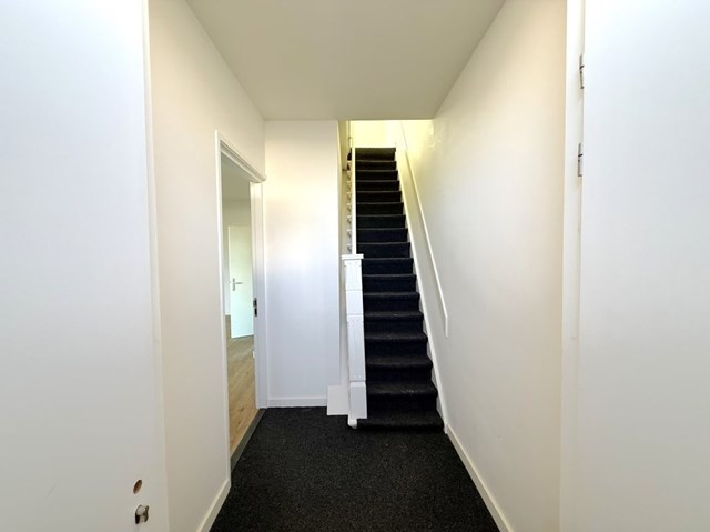 Foto 2: Leeuwarden - Cornelis Frederiksstraat - Foto 2