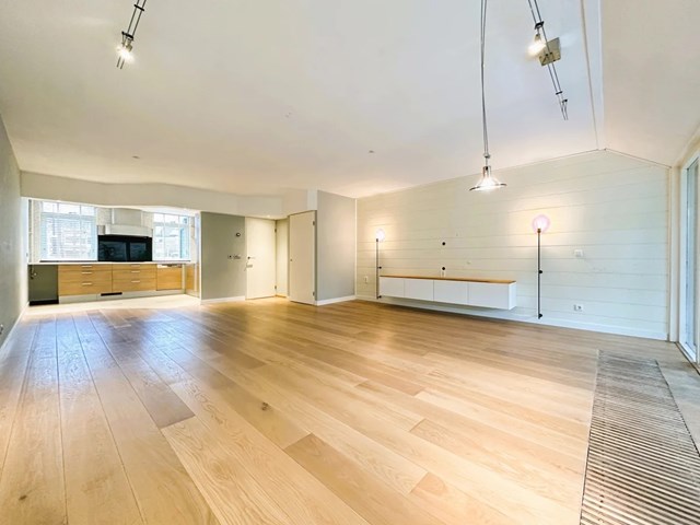 Foto 5: Amstelveen - Poortwachter - Foto 5