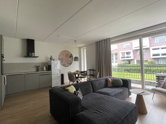 Foto 6: Leeuwarden - Brandemeer - Foto 6