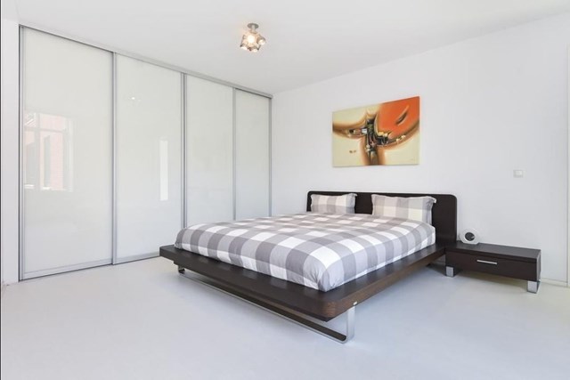 Foto 5: Den Haag - Thorbeckelaan - Foto 5