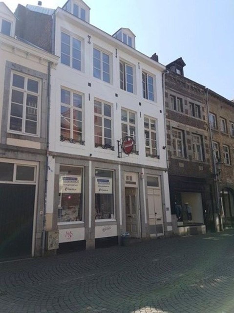Foto 1: Maastricht - Mariastraat - Foto 1