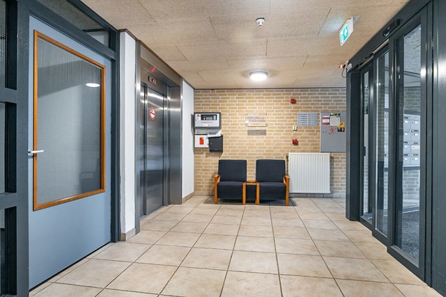 Foto 3: Roosendaal - Van Leeuwenhoeklaan - Foto 3