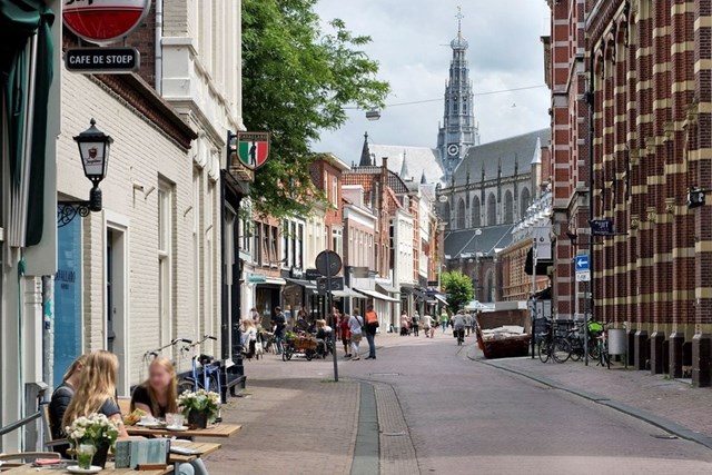 Foto 2: Haarlem - Ursulastraat - Foto 2