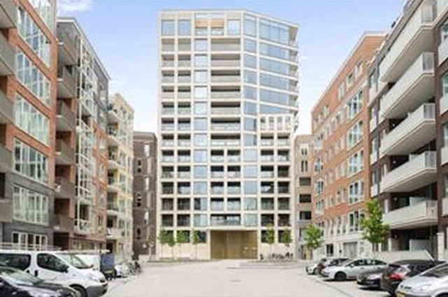 Foto 1: Diemen - Karel Appelhof - Foto 1