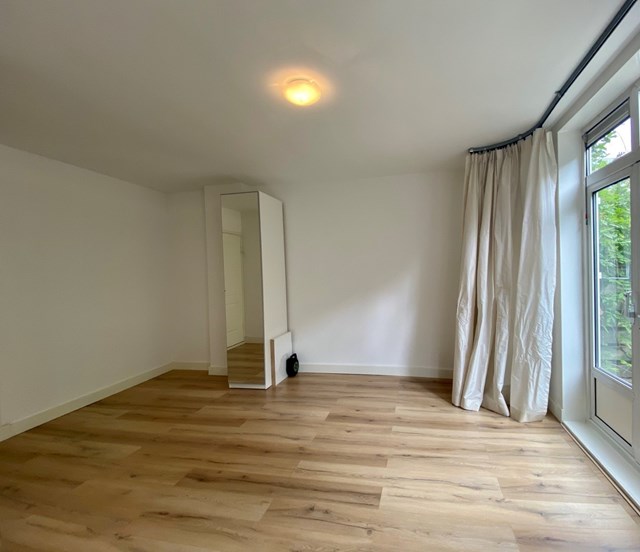 Foto 6: Amsterdam - Niersstraat - Foto 6