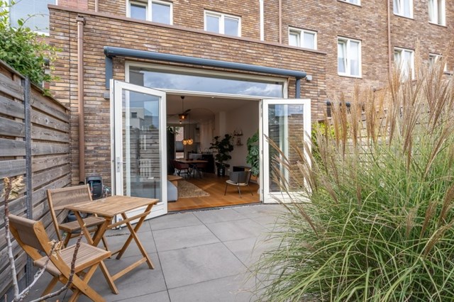 Foto 2: Breda - Stationslaan - Foto 2