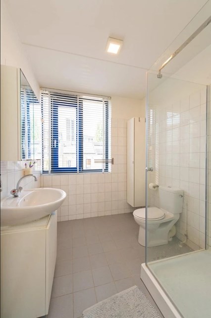 Foto 3: Schiedam - Burgemeester Honnerlage Gretepad - Foto 3