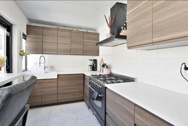 Foto 4: Leeuwarden - Marnixstraat - Foto 4