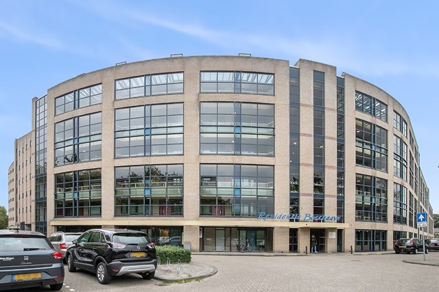 Foto 1: Roosendaal - Van Leeuwenhoeklaan - Foto 1