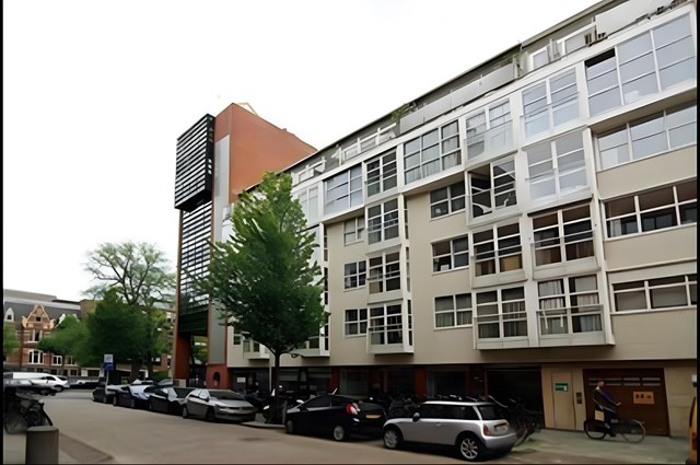 Foto 1: Amsterdam - Eerste van der Helststraat - Foto 1
