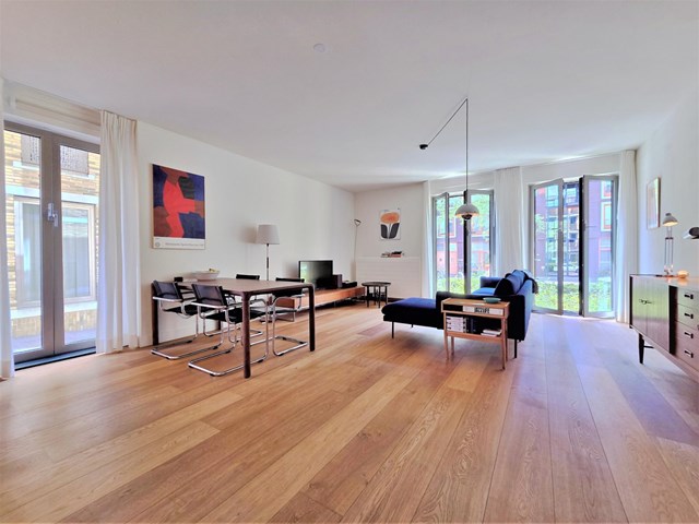 Foto 1: Amsterdam - Leeuwendalersweg - Foto 1