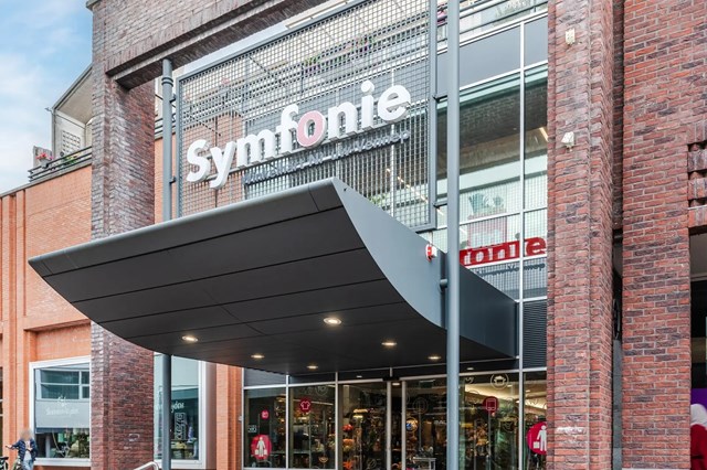 Foto 6: Nieuw-Vennep - Hoofdweg - Foto 6