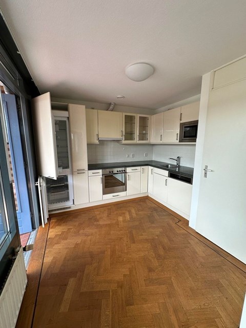 Foto 5: Waalre - Dorpsstraat - Foto 5